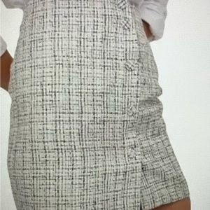 H&M mini snap button skirt size 0